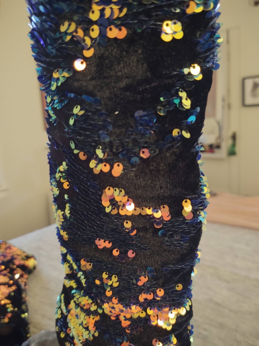 EUC Sz 10 Knee-High Boots with Sequins and 4 inch Heels Iridescent Color Magic - Picture 10 of 10
